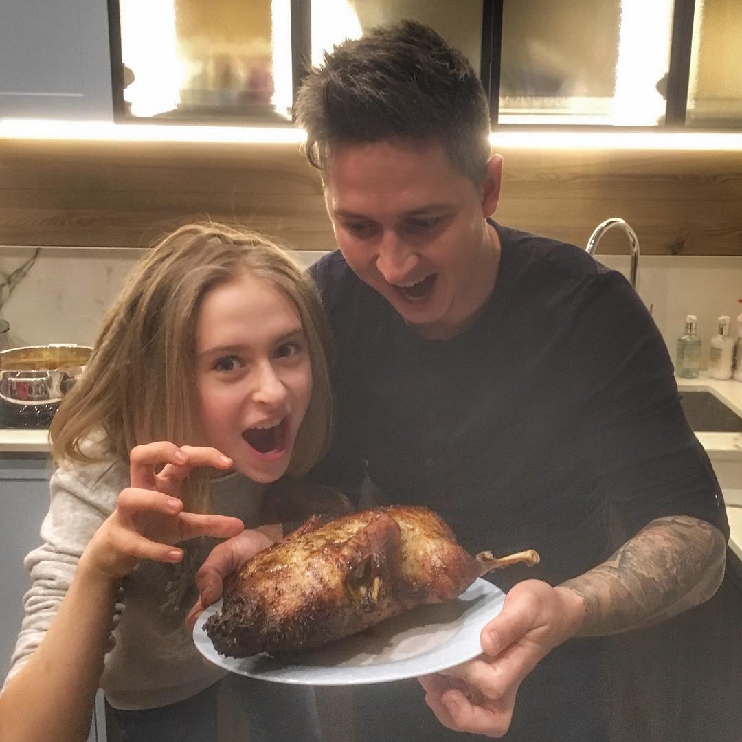 Александр Педан поделился семейным фото с новорожденным сыном